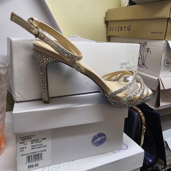 Shoes - Picture 2 of 3